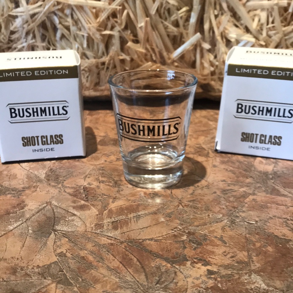Bushmills set of two limited edition glass whiskey 🥃 shot glasses